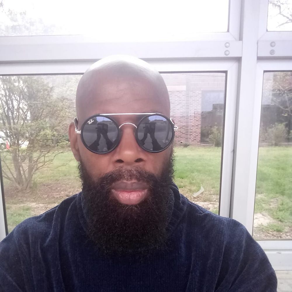 Meet your Posher, Reginald